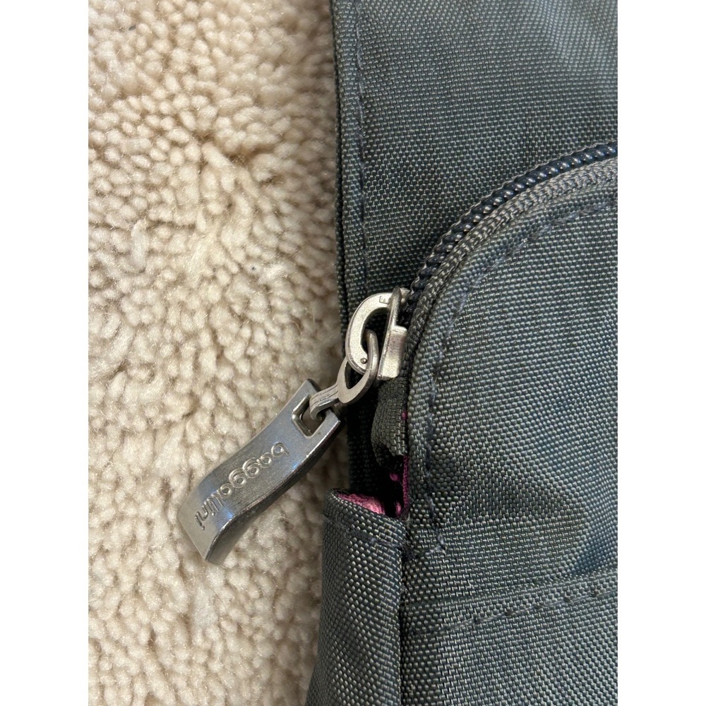 Baggallini Crossbody Bag Charcoal Gray Nylon Multi-Pocket Travel Purse - Picture 4 of 11